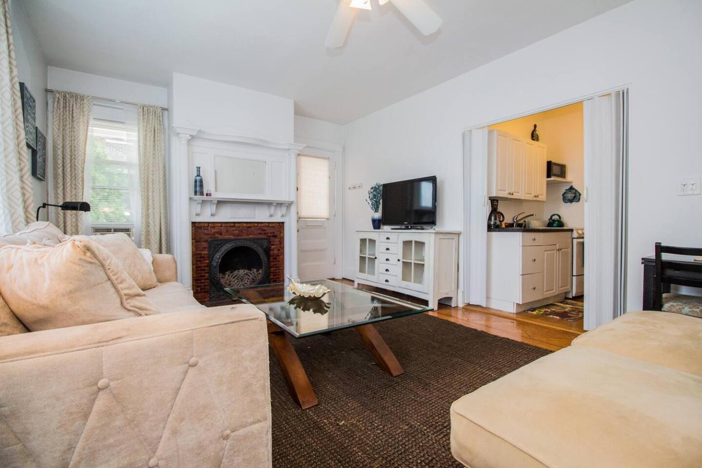 Boston Condominium, First Floor Easy Access To Mb Extérieur photo